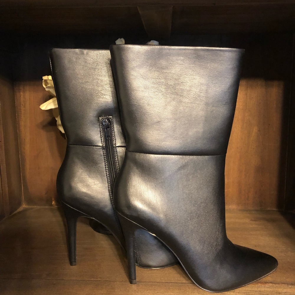 Sexy Charles David Boots!